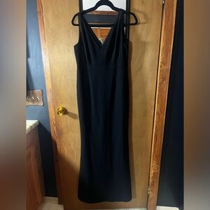 Lulus black mermaid style full length dress XL
